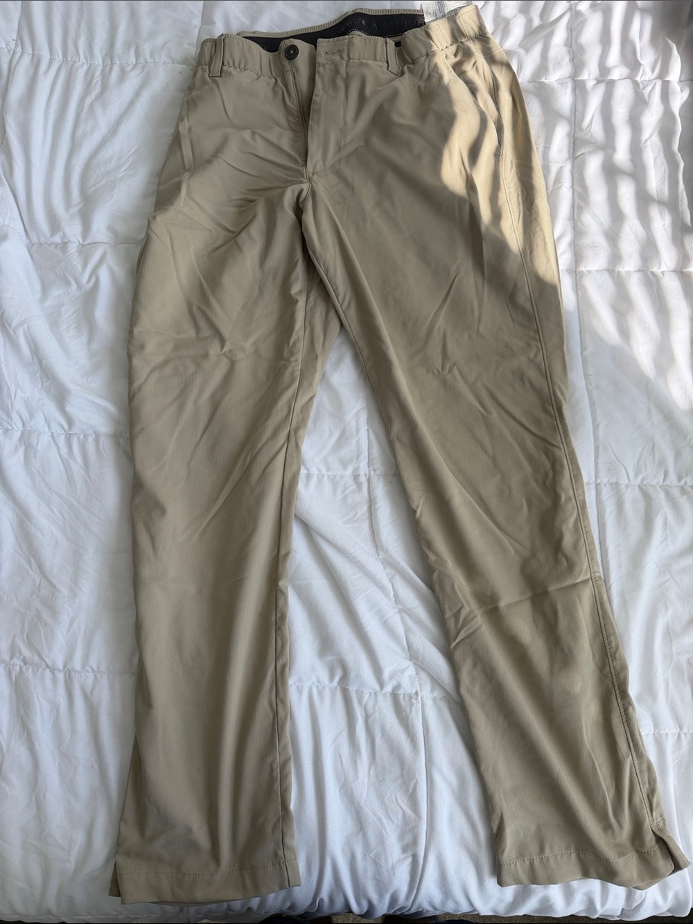Under Armour Men's Khaki Stretch Chino Pants - Light Tan